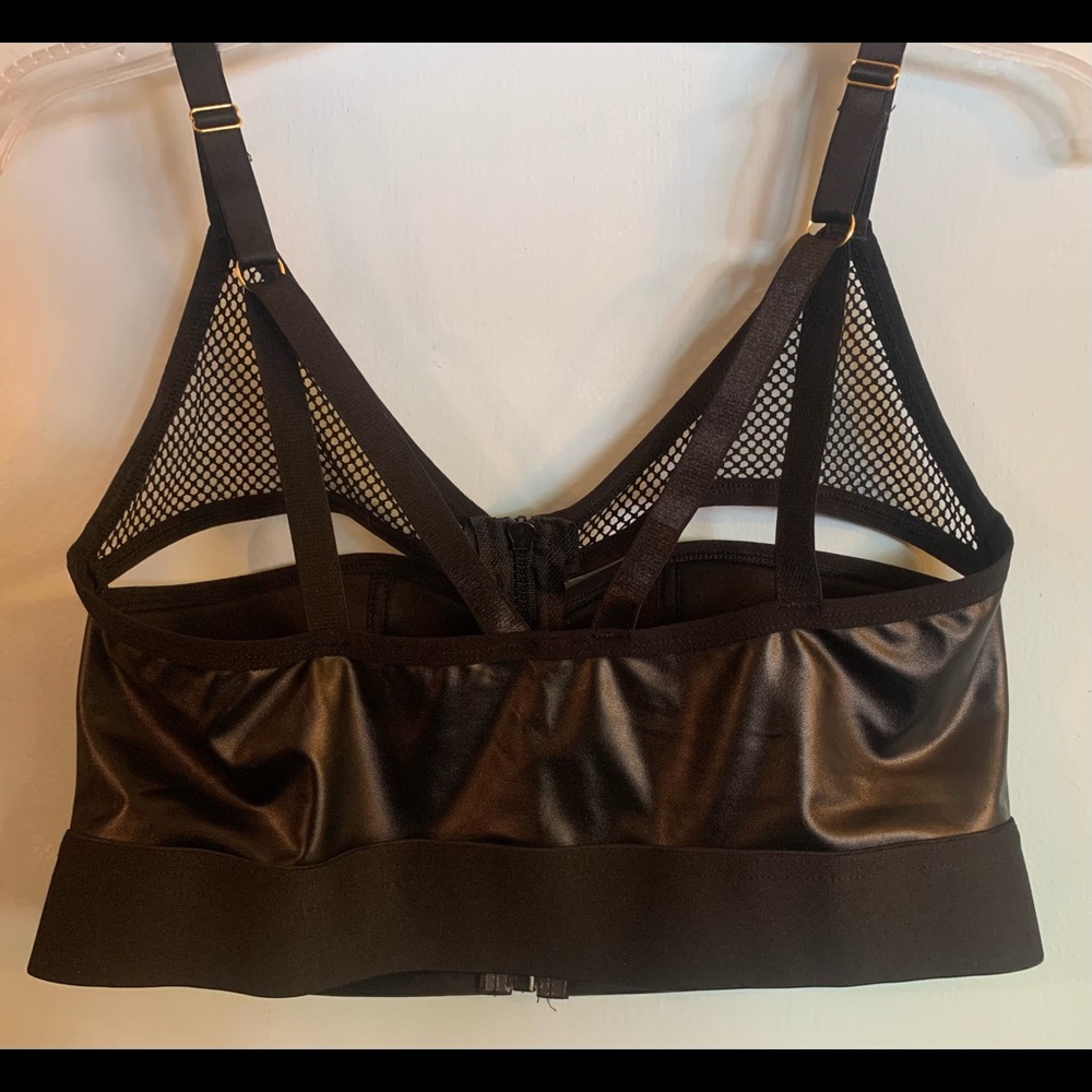 BrandX Intimates Ass Rider Bra - Picture 3 of 3